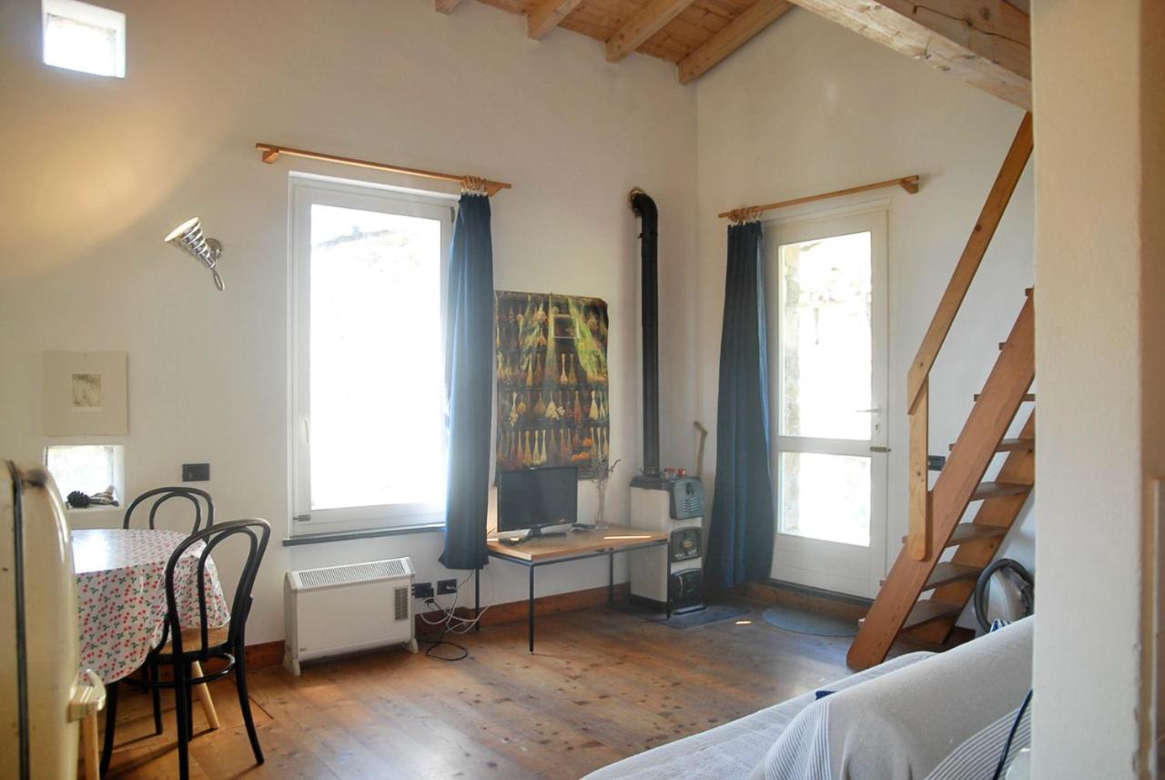 בונאסולה Cottage La Torre Del Pittore מראה חיצוני תמונה